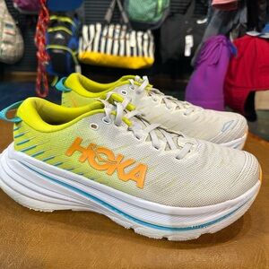 Hoka Women’s Bondi X